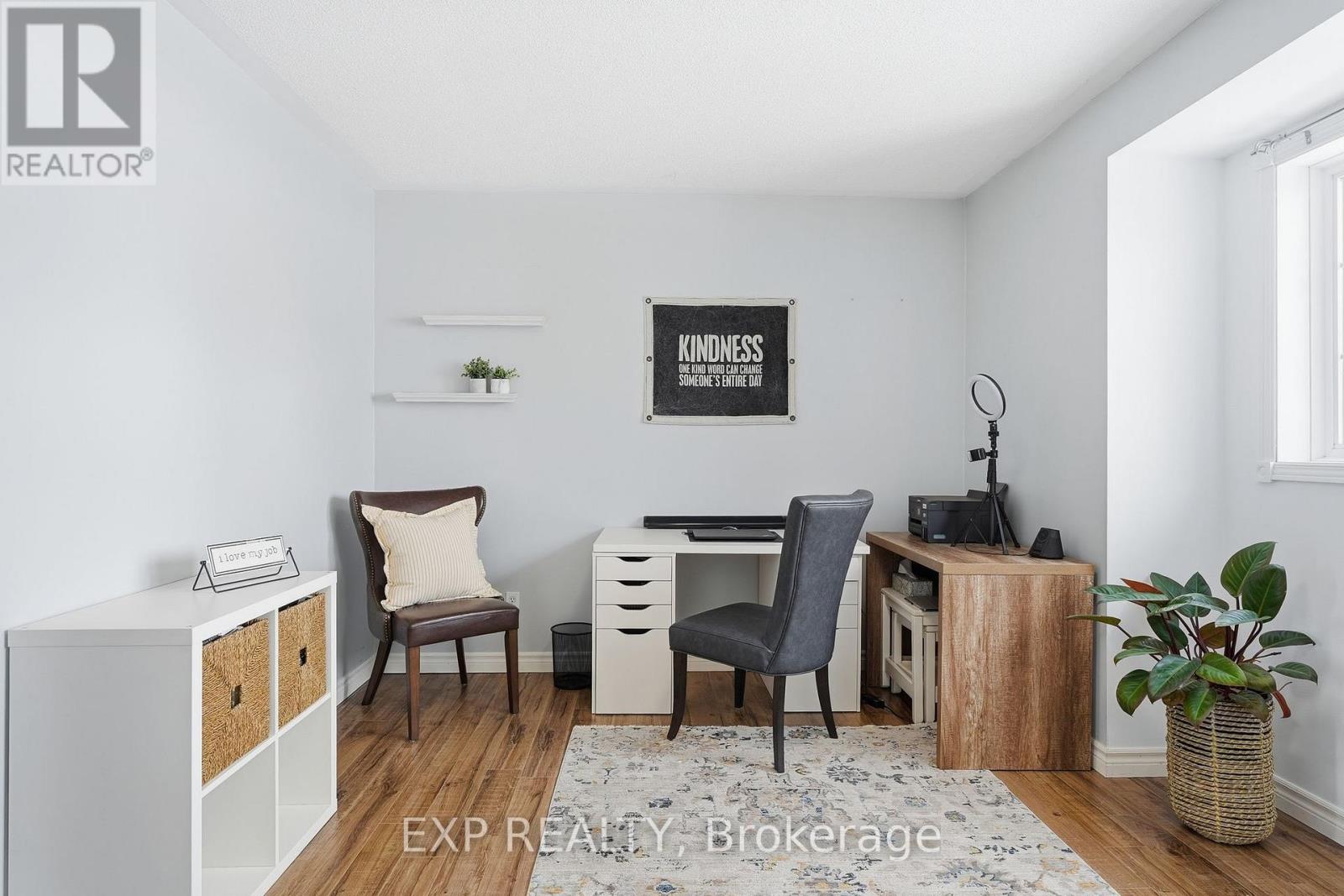 70 Brecken Drive, Georgina, Ontario  L4P 4A7 - Photo 25 - N12741022