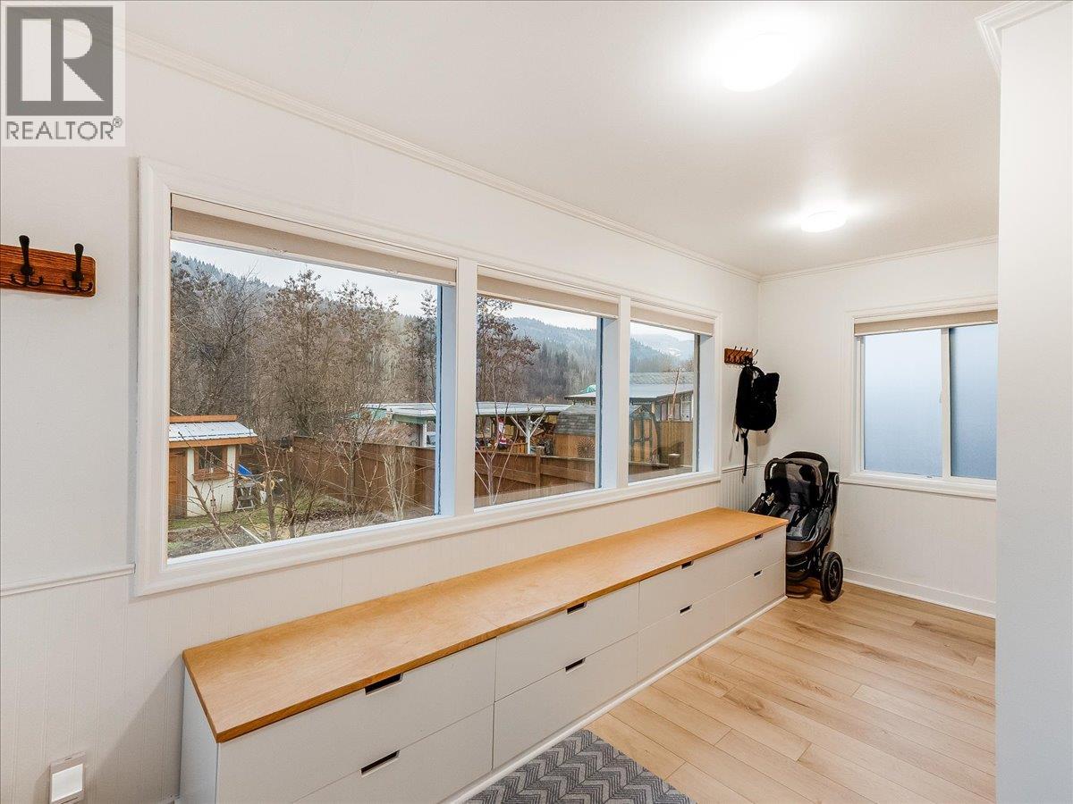 316 Murray Drive, Warfield, British Columbia V1R 2J4 - Photo 10 - 10374351