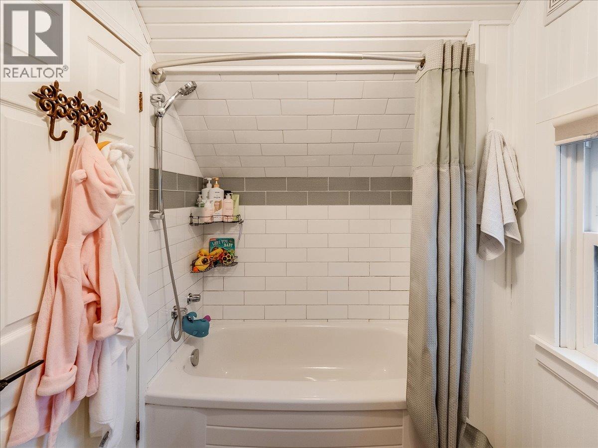 316 Murray Drive, Warfield, British Columbia V1R 2J4 - Photo 39 - 10374351