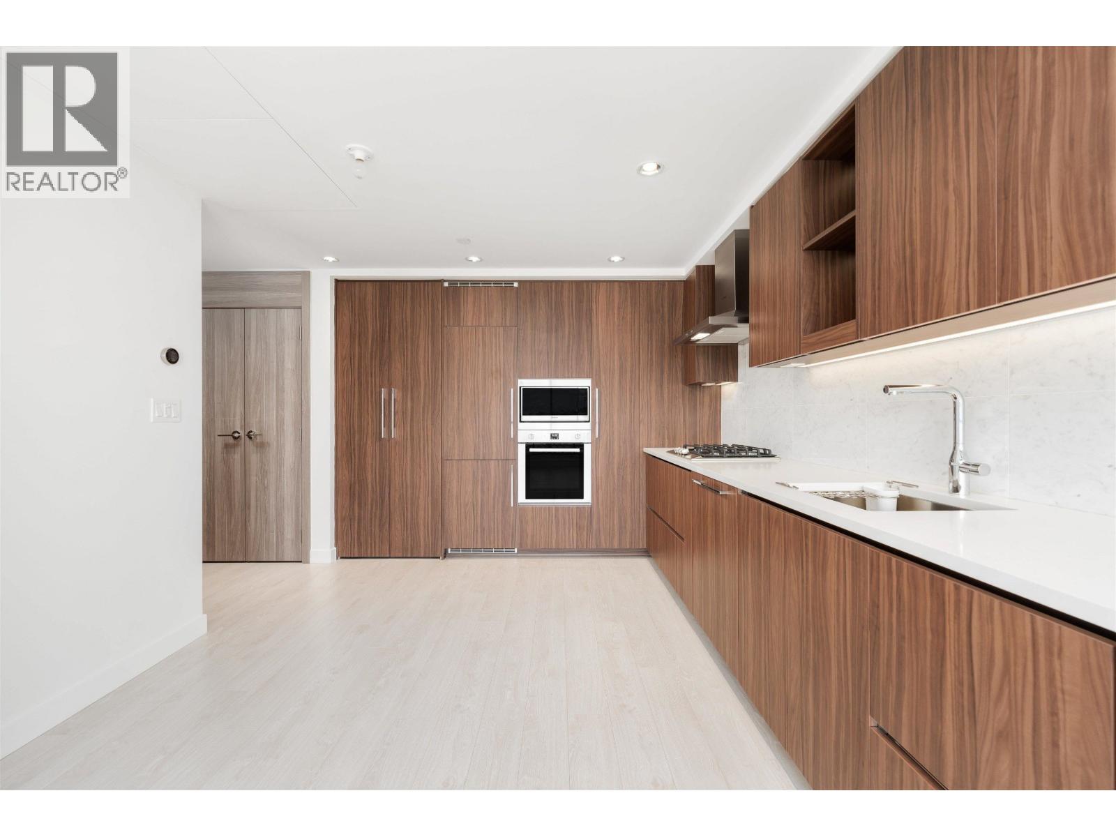 3107 4730 Lougheed Highway, Burnaby, British Columbia  V5C 0M9 - Photo 2 - R3084803