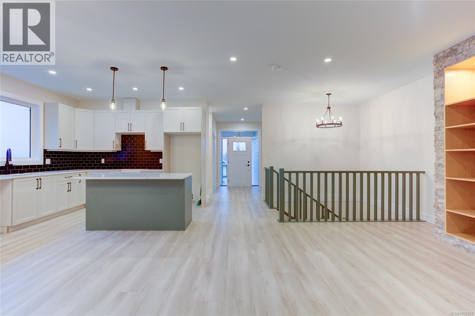 549 Mountain View Dr, Lake Cowichan, British Columbia  V0R 2G0 - Photo 8 - 1022827