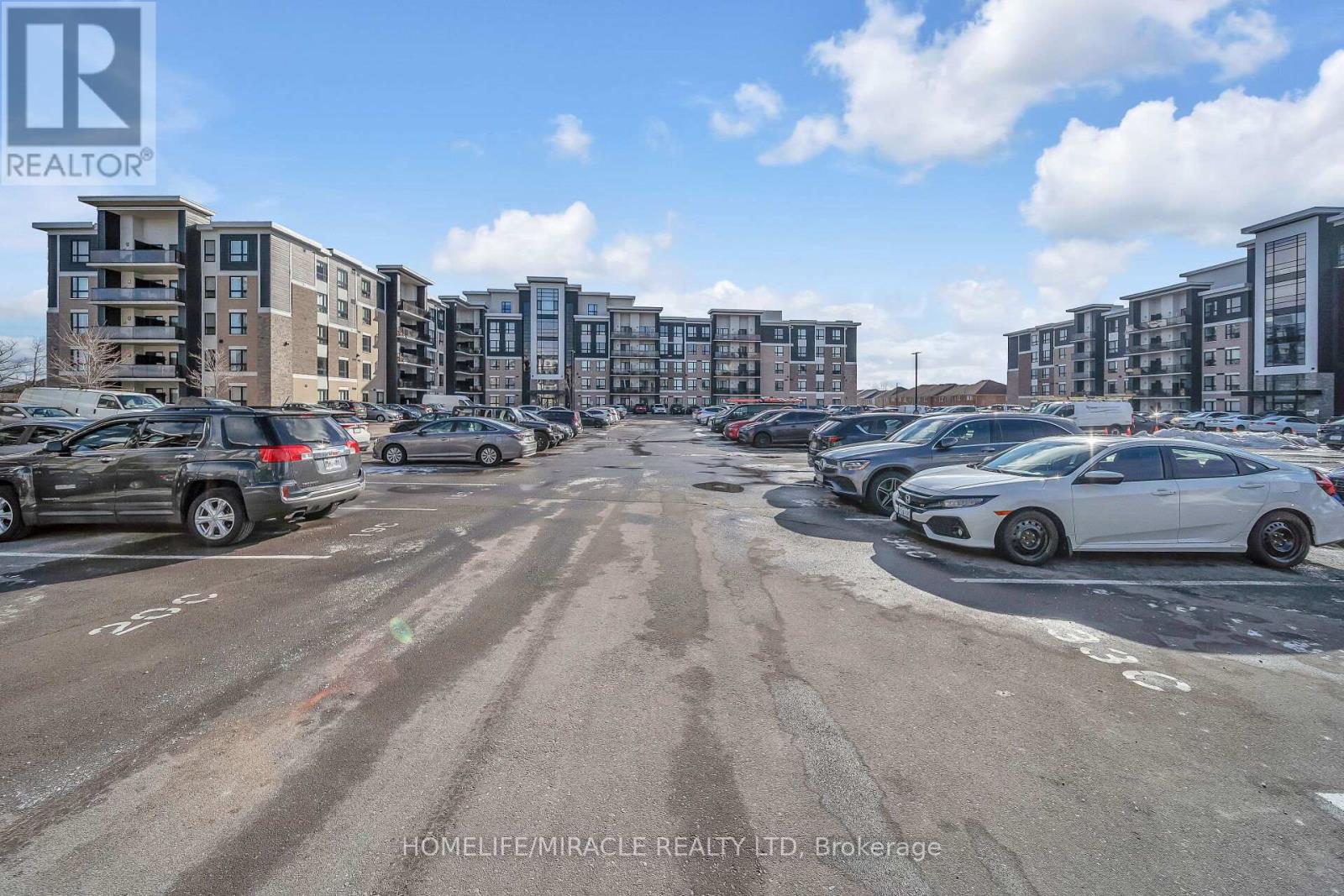 420 - 640 Sauve Street, Milton, Ontario  L9T 9A7 - Photo 2 - W12741018