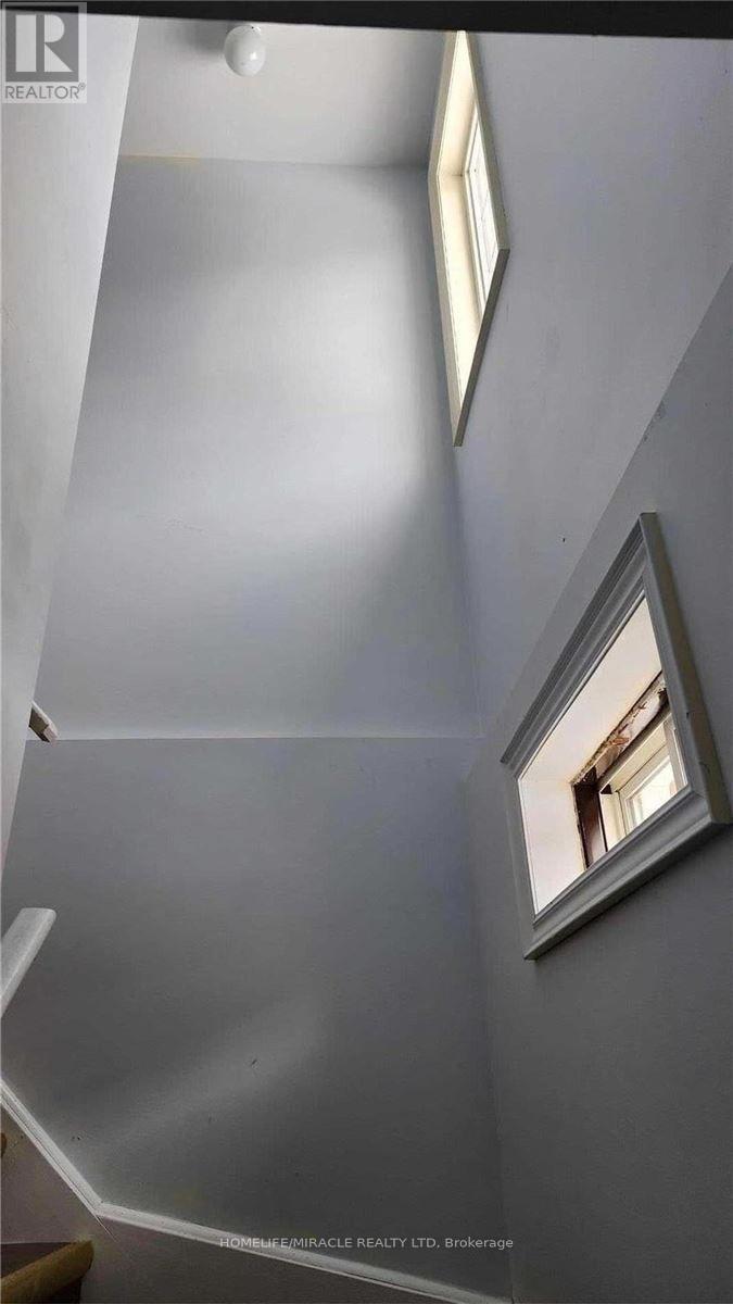 Basement - 23 Merlin Drive, Brampton, Ontario  L6P 1E9 - Photo 2 - W12741034