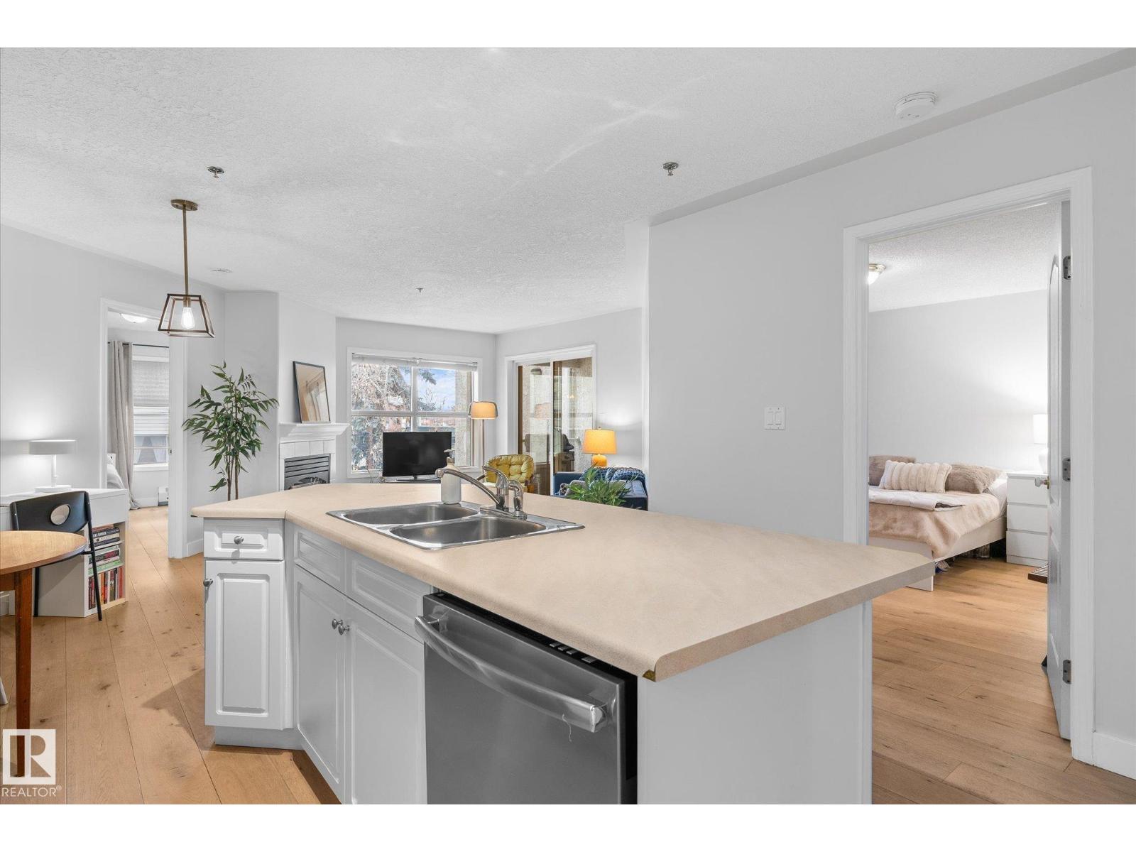 #207 12028 103 Av Nw, Edmonton, Alberta  T5K 2T9 - Photo 20 - E4471538