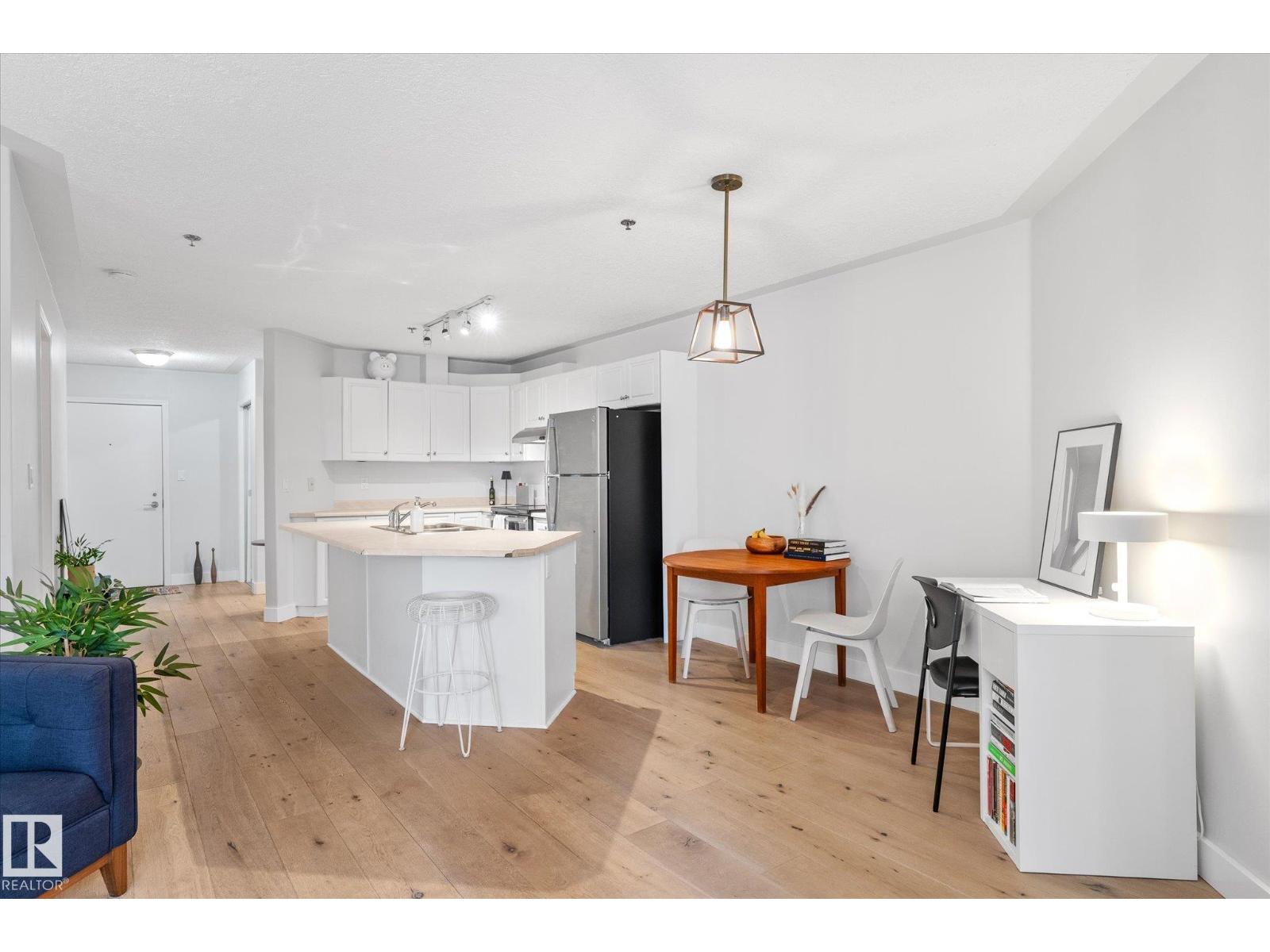 #207 12028 103 Av Nw, Edmonton, Alberta  T5K 2T9 - Photo 8 - E4471538