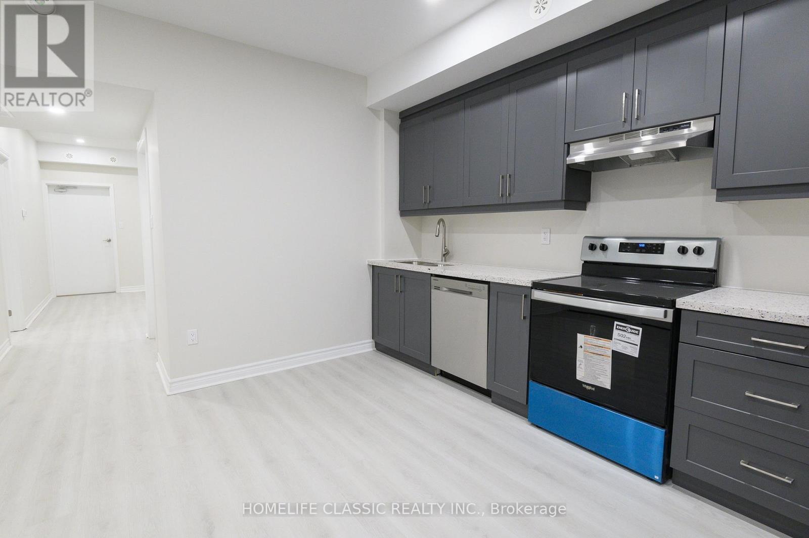 #2 - First Floor - 2915 Bur Oak Avenue, Markham, Ontario  L6B 1E6 - Photo 10 - N12727324