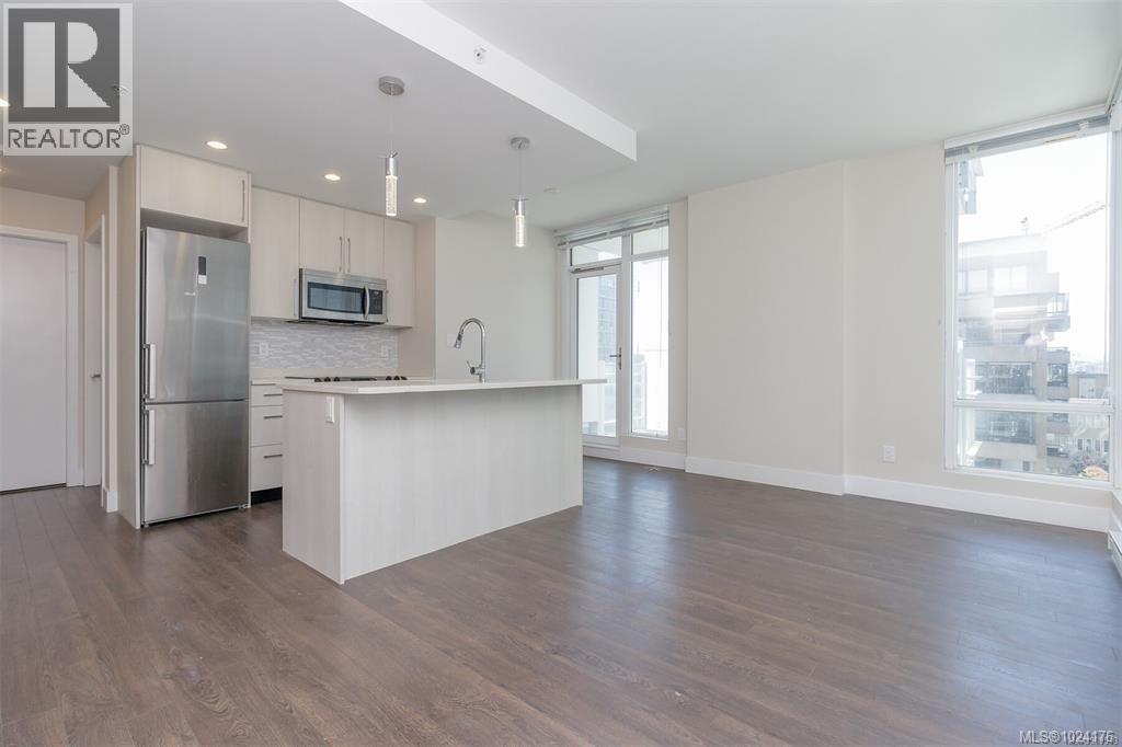 807 1090 Johnson St, Victoria, British Columbia  V8V 0B3 - Photo 4 - 1024176