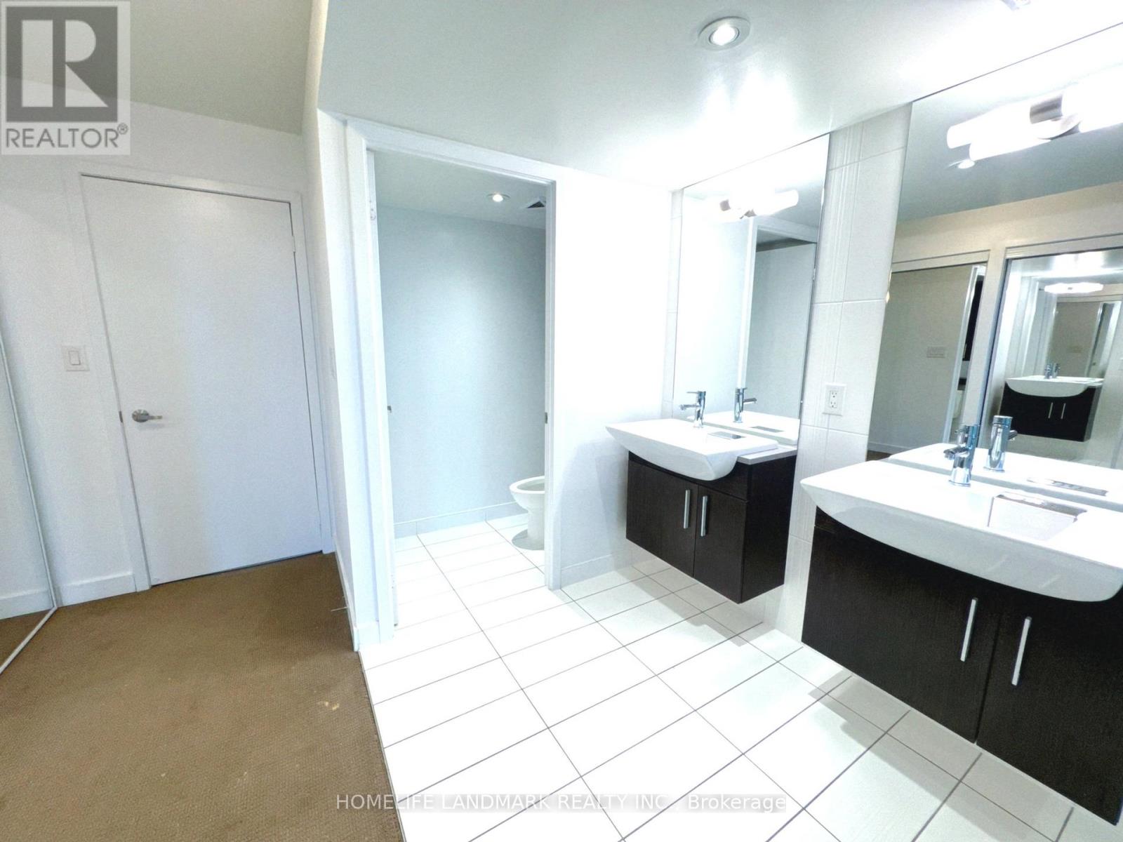 833 - 8 Telegram Mews, Toronto, Ontario  M5V 3Z5 - Photo 28 - C12679988