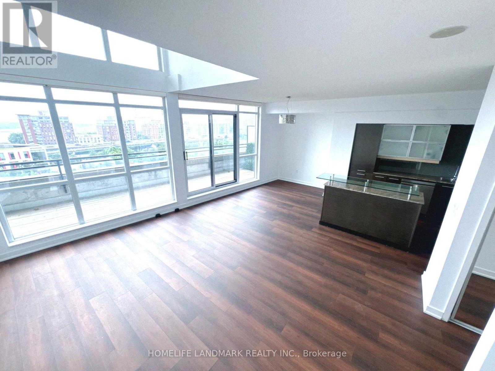 833 - 8 Telegram Mews, Toronto, Ontario  M5V 3Z5 - Photo 9 - C12679988