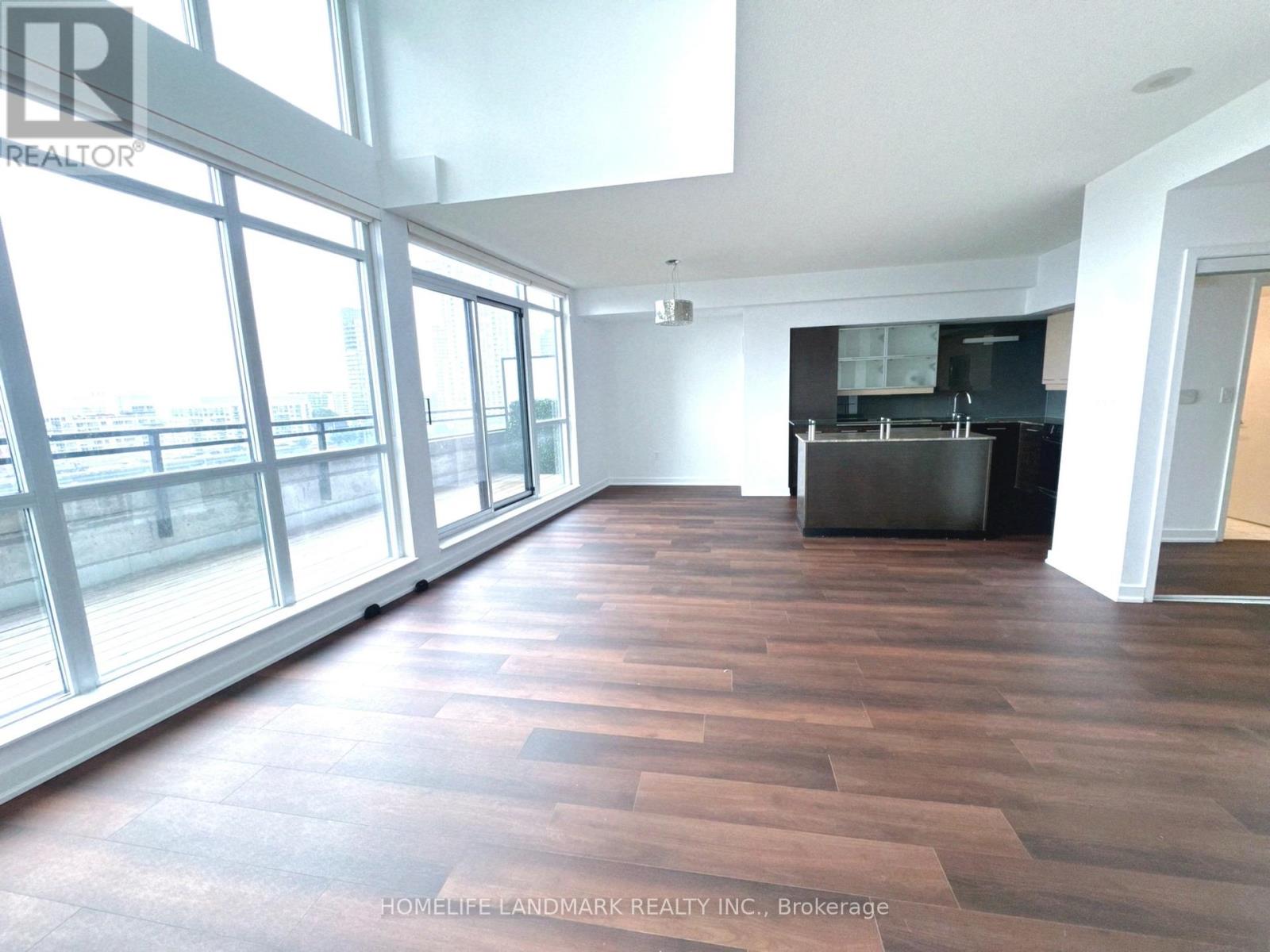 833 - 8 Telegram Mews, Toronto, Ontario  M5V 3Z5 - Photo 8 - C12679988