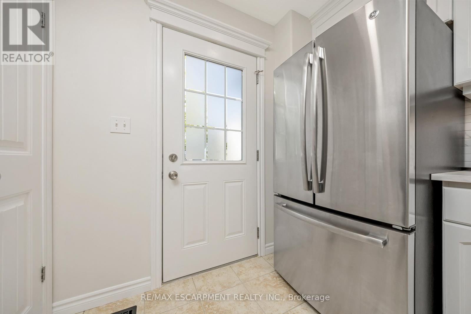 197 Carters Lane, Guelph/eramosa, Ontario  N0B 2K0 - Photo 5 - X12740954