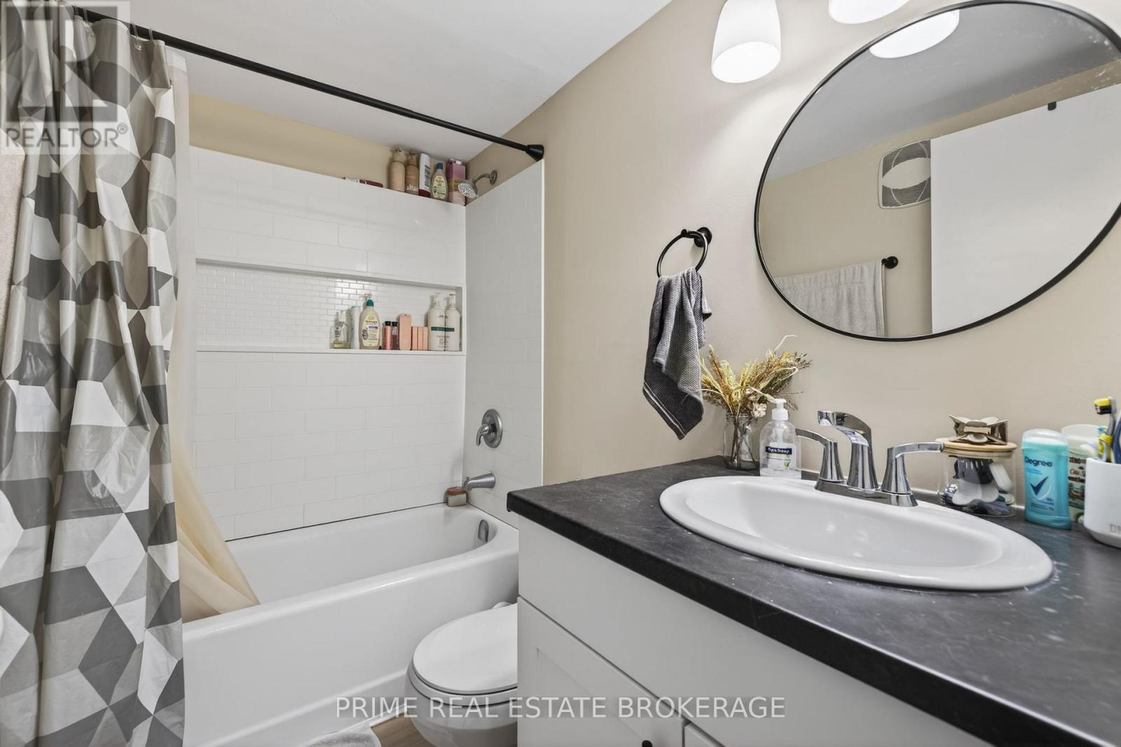 68 Forest Street, Aylmer, Ontario  N5H 1A7 - Photo 6 - X12740622