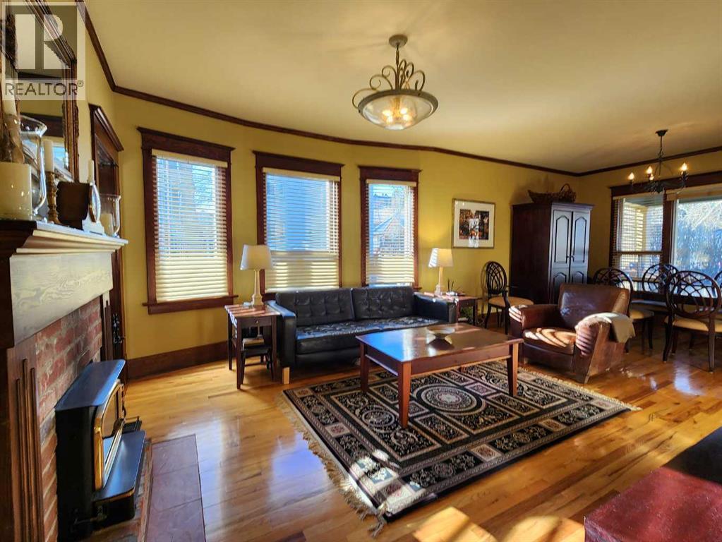 2126 Cliff Street Sw, Calgary, Alberta  T2S 2G3 - Photo 6 - A2282237