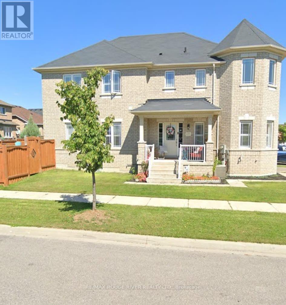 8 WIMBLEDON COURT, Whitby, Ontario