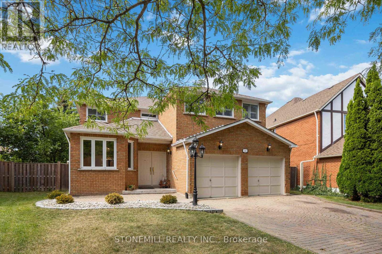 24 SOHO CRESCENT, Markham, Ontario