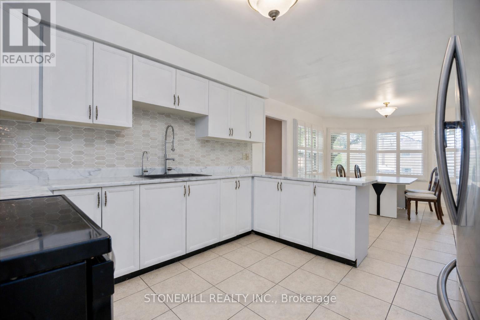 24 Soho Crescent, Markham, Ontario  L3P 7H8 - Photo 16 - N12741038