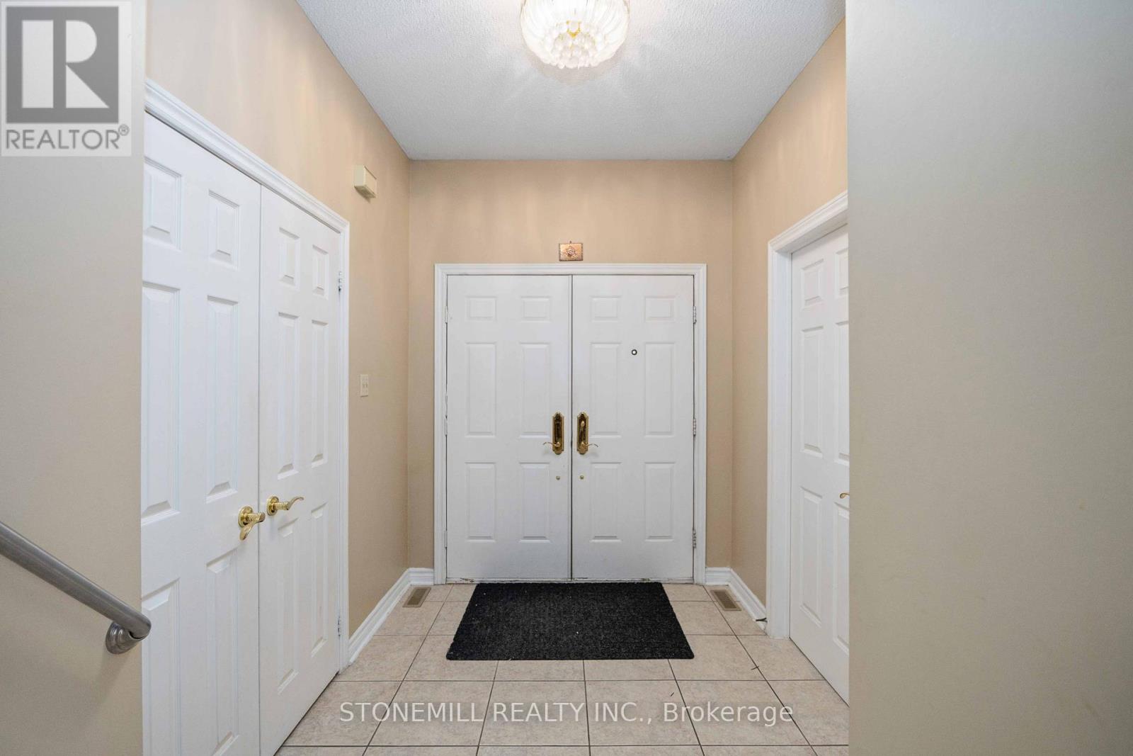 24 Soho Crescent, Markham, Ontario  L3P 7H8 - Photo 4 - N12741038