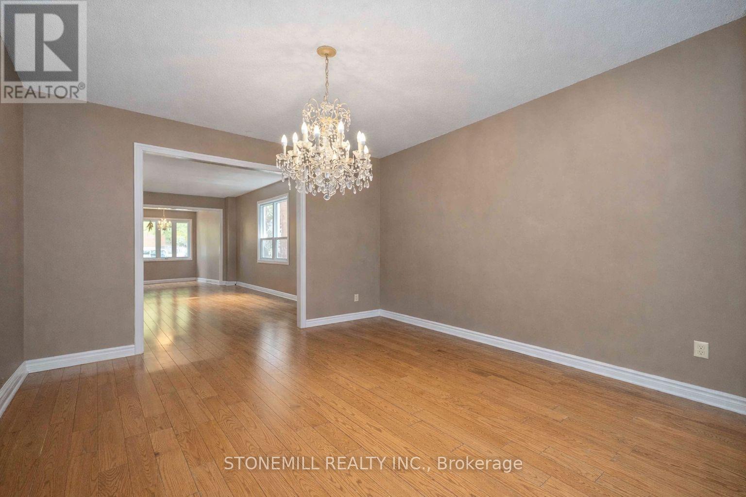 24 Soho Crescent, Markham, Ontario  L3P 7H8 - Photo 8 - N12741038