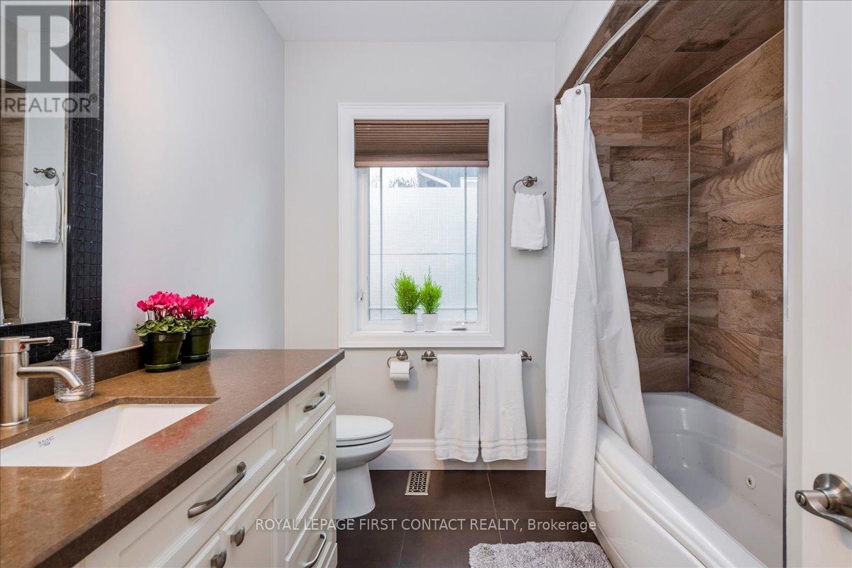 3500 Crescent Harbour Road, Innisfil, Ontario  L9S 2Y8 - Photo 14 - N12741052