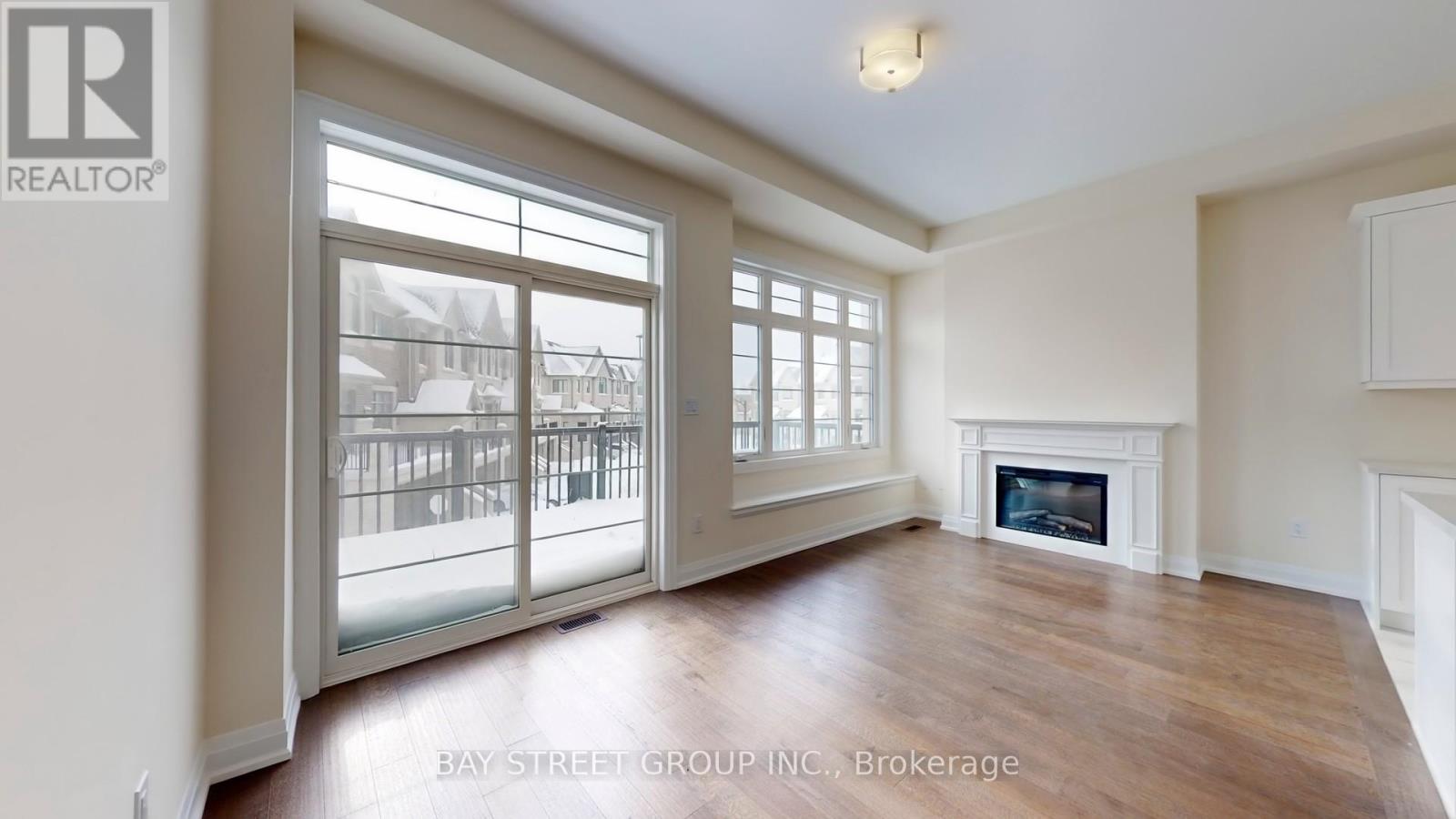 4279 Major Mackenzie Drive E, Markham, Ontario  L6C 3L5 - Photo 3 - N12741056