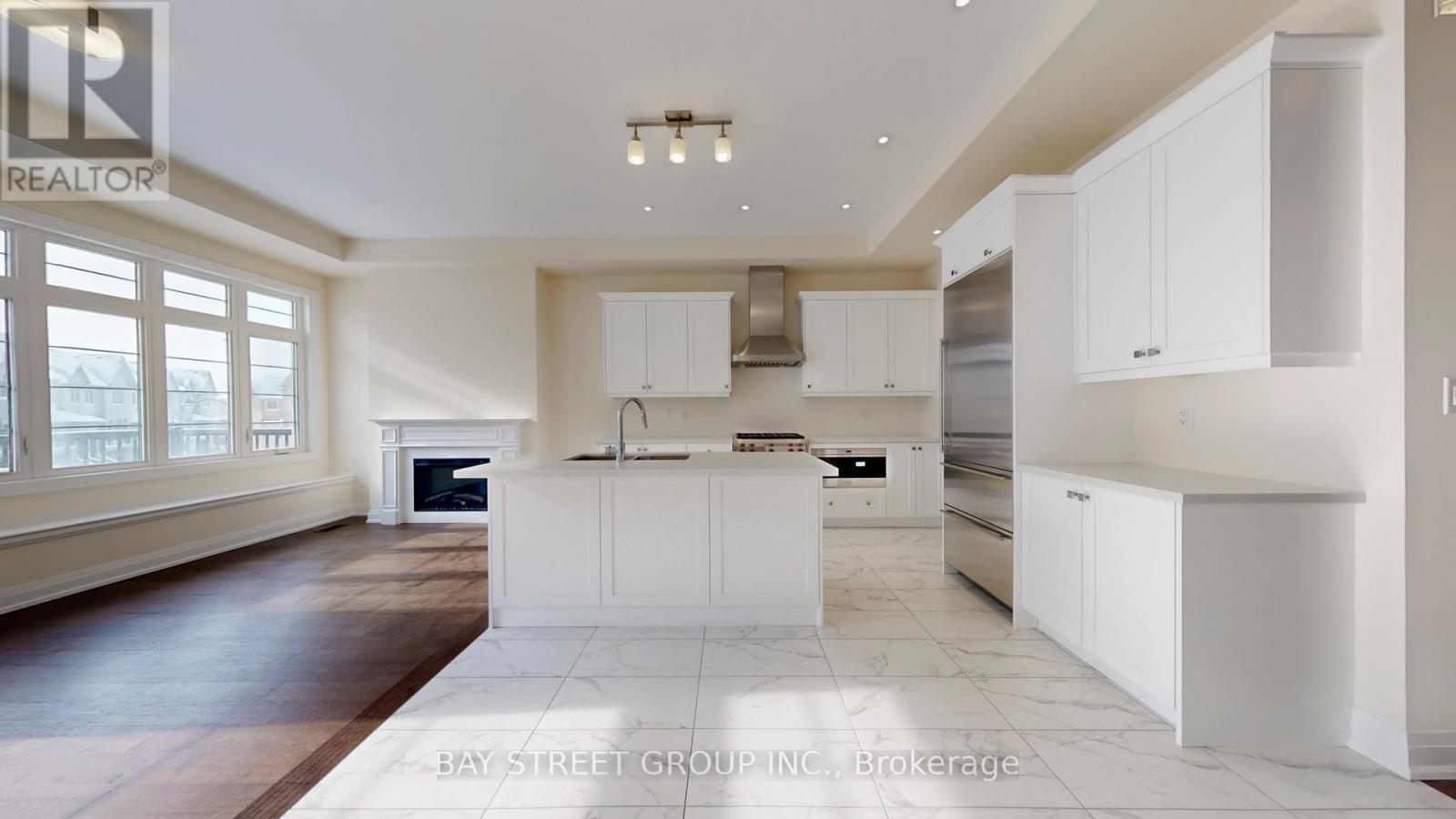 4279 Major Mackenzie Drive E, Markham, Ontario  L6C 3L5 - Photo 8 - N12741056