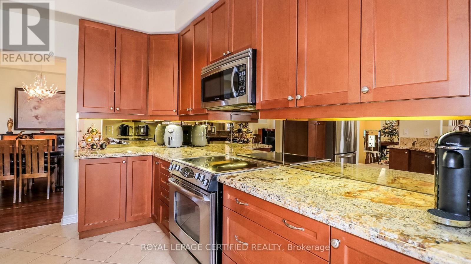 79 Sovereign's Gate, Barrie (Innis-Shore), Ontario  L4N 0Y9 - Photo 24 - S12735608