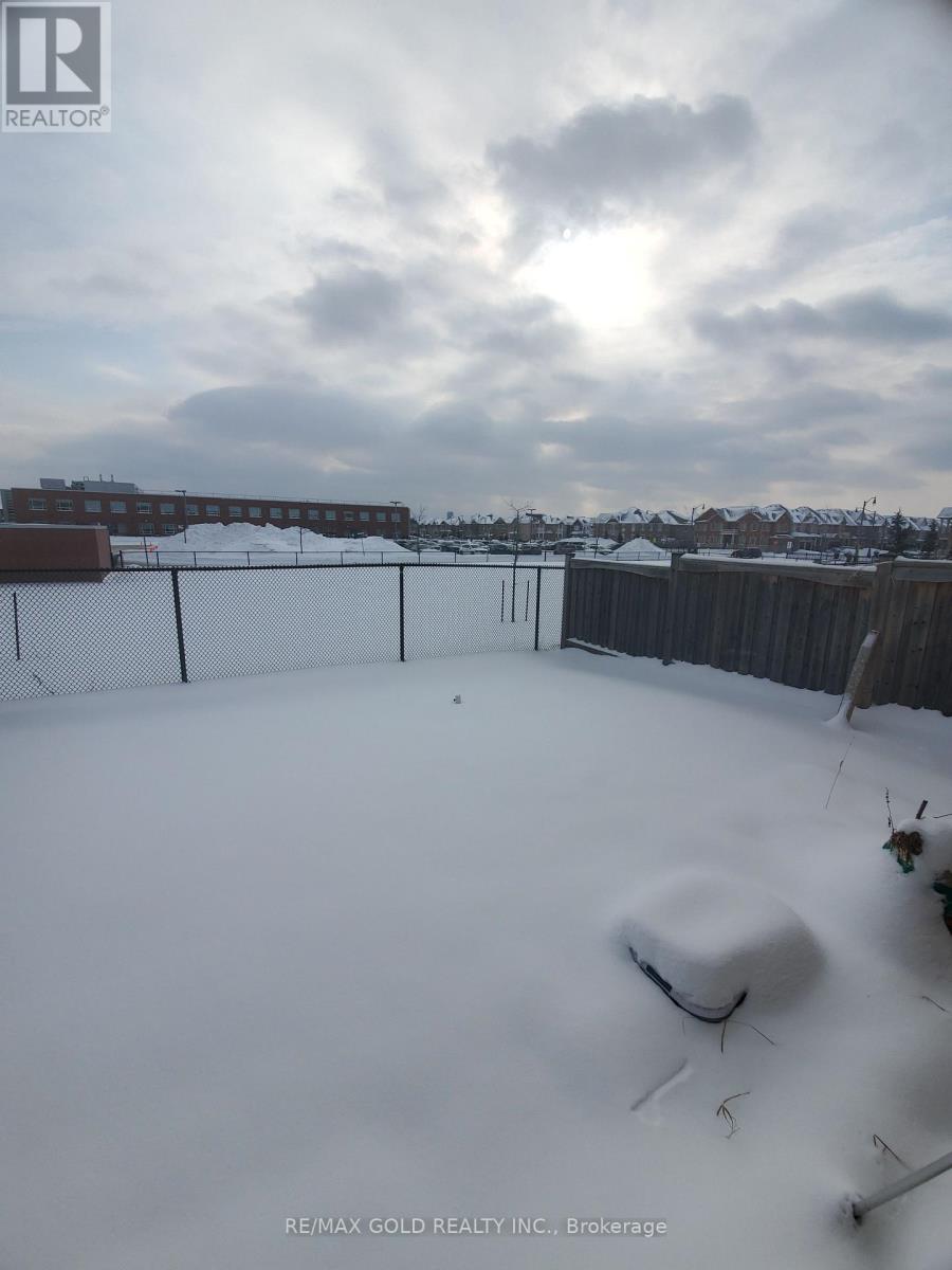 45 Education Road, Brampton, Ontario  L6P 3N4 - Photo 19 - W12714330