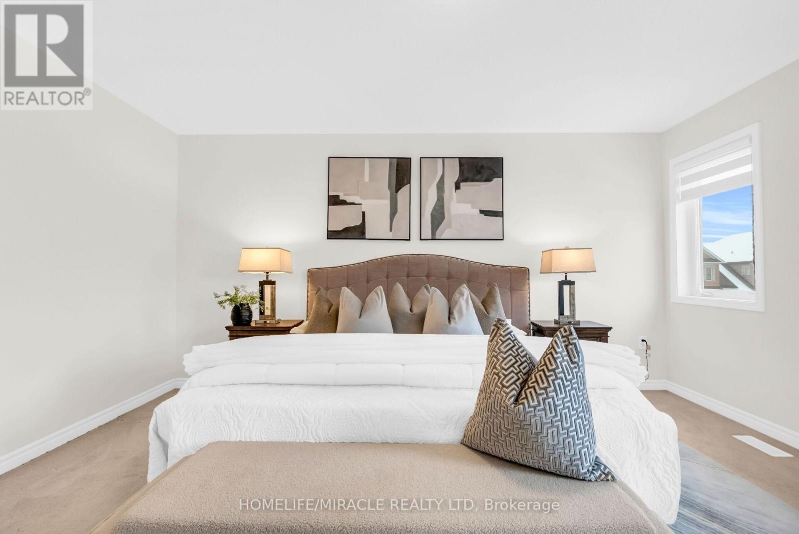 1344 Rose Way, Milton, Ontario  L9E 1M5 - Photo 19 - W12741042