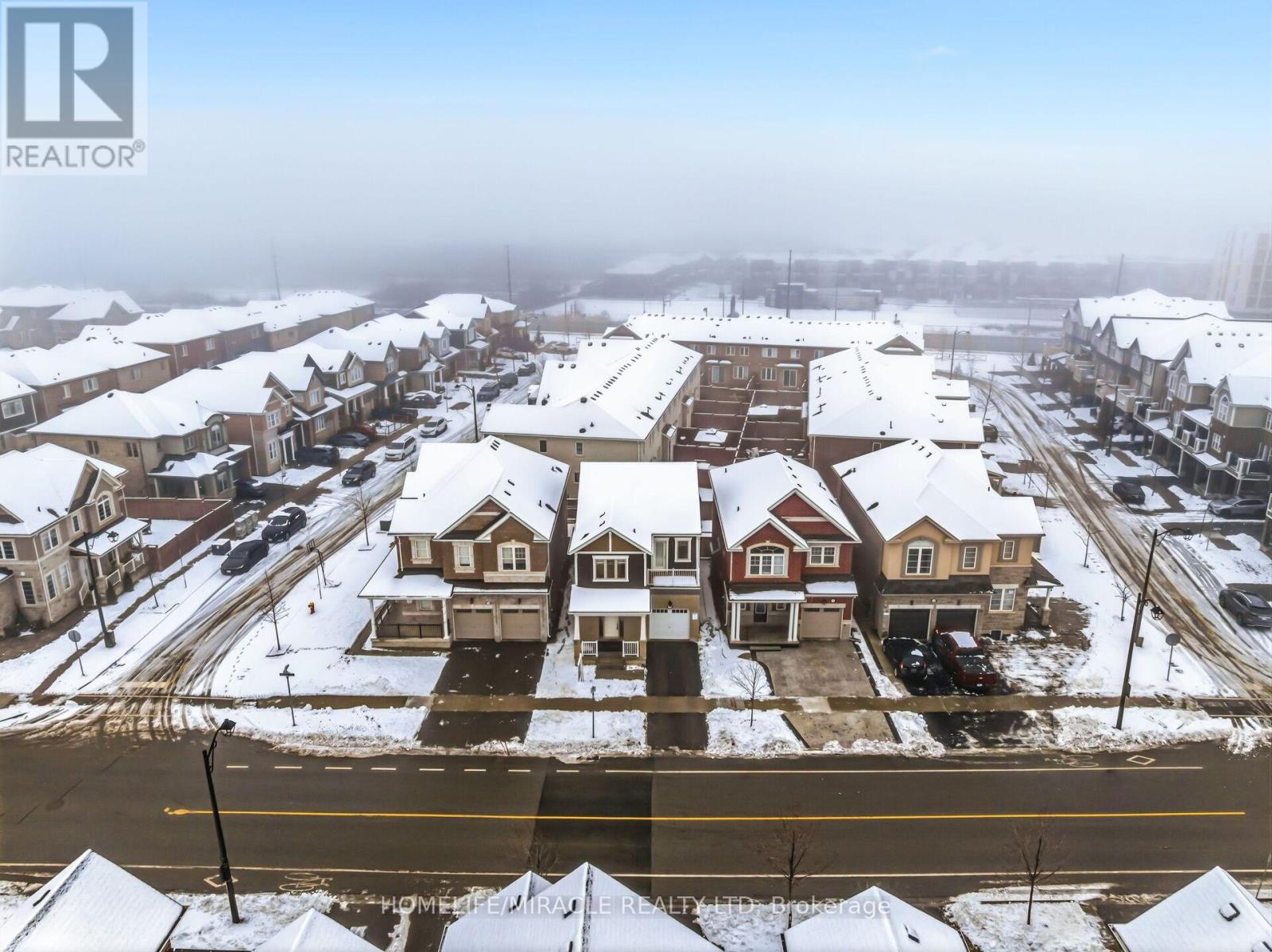 1344 Rose Way, Milton, Ontario  L9E 1M5 - Photo 3 - W12741042