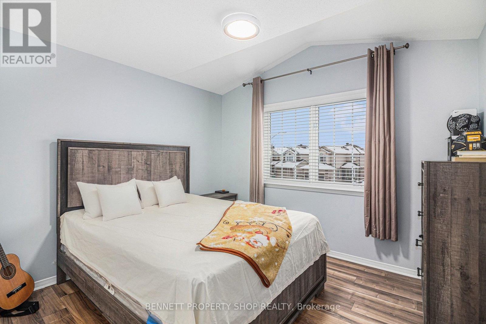 1067 Rocky Harbour Crescent, Ottawa, Ontario  K1V 1V3 - Photo 17 - X12723010