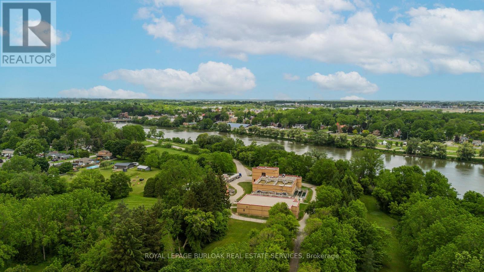 331 Lanark Street, Haldimand, Ontario  N3W 1G3 - Photo 39 - X12741050