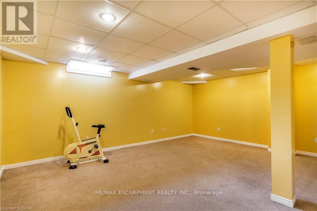 74 Foxborough Drive, Hamilton, Ontario  L9G 4Y8 - Photo 31 - X12741058