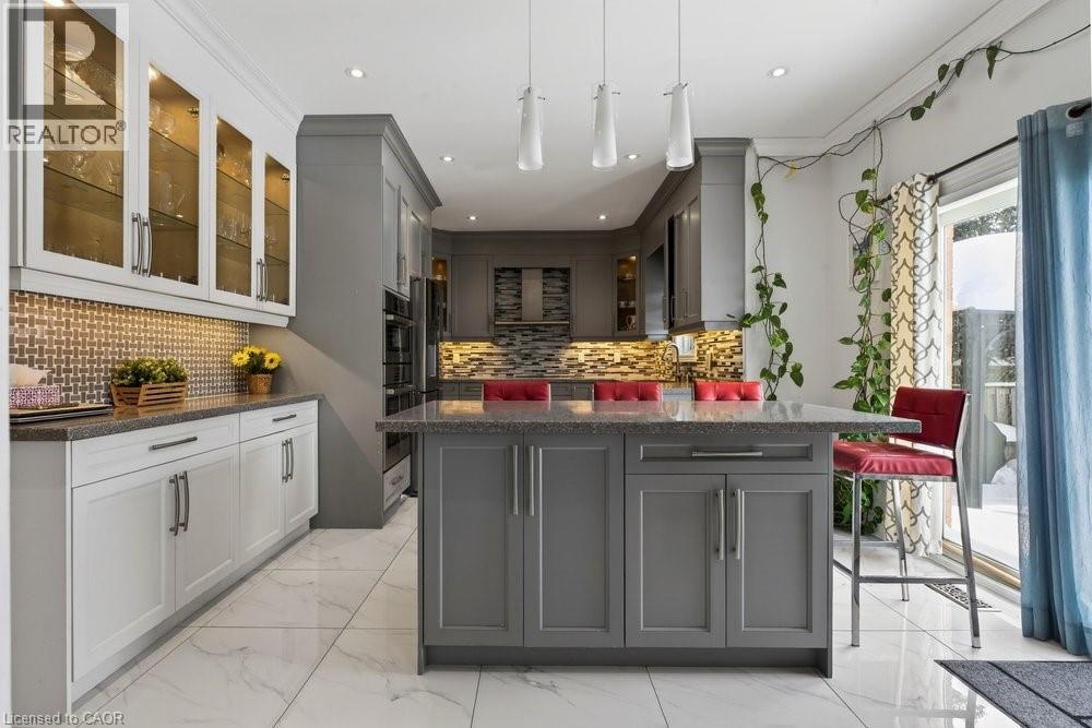 5463 Blue Spruce Avenue, Burlington, Ontario  L7L 7C5 - Photo 15 - 40801786