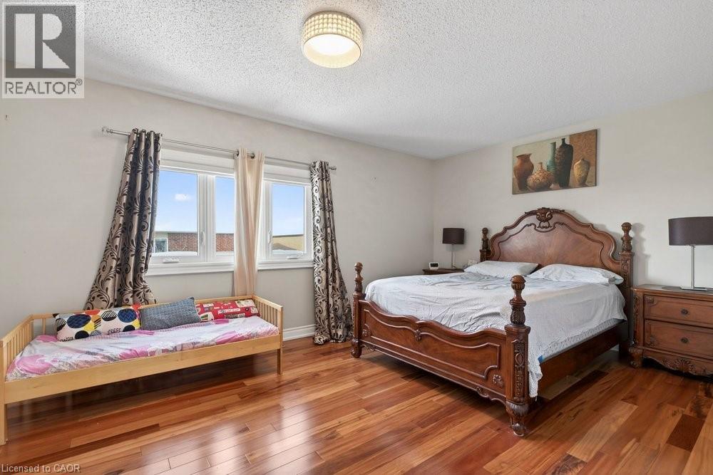 5463 Blue Spruce Avenue, Burlington, Ontario  L7L 7C5 - Photo 21 - 40801786