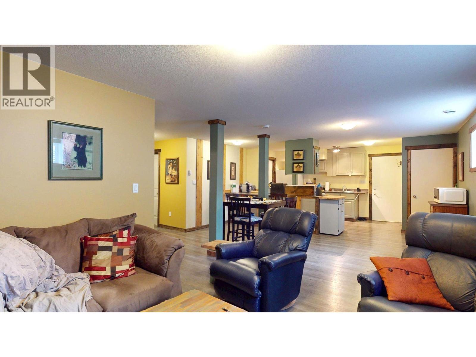 57 Cariboo Drive, Elkford, British Columbia  V0B 1H0 - Photo 43 - 10373709