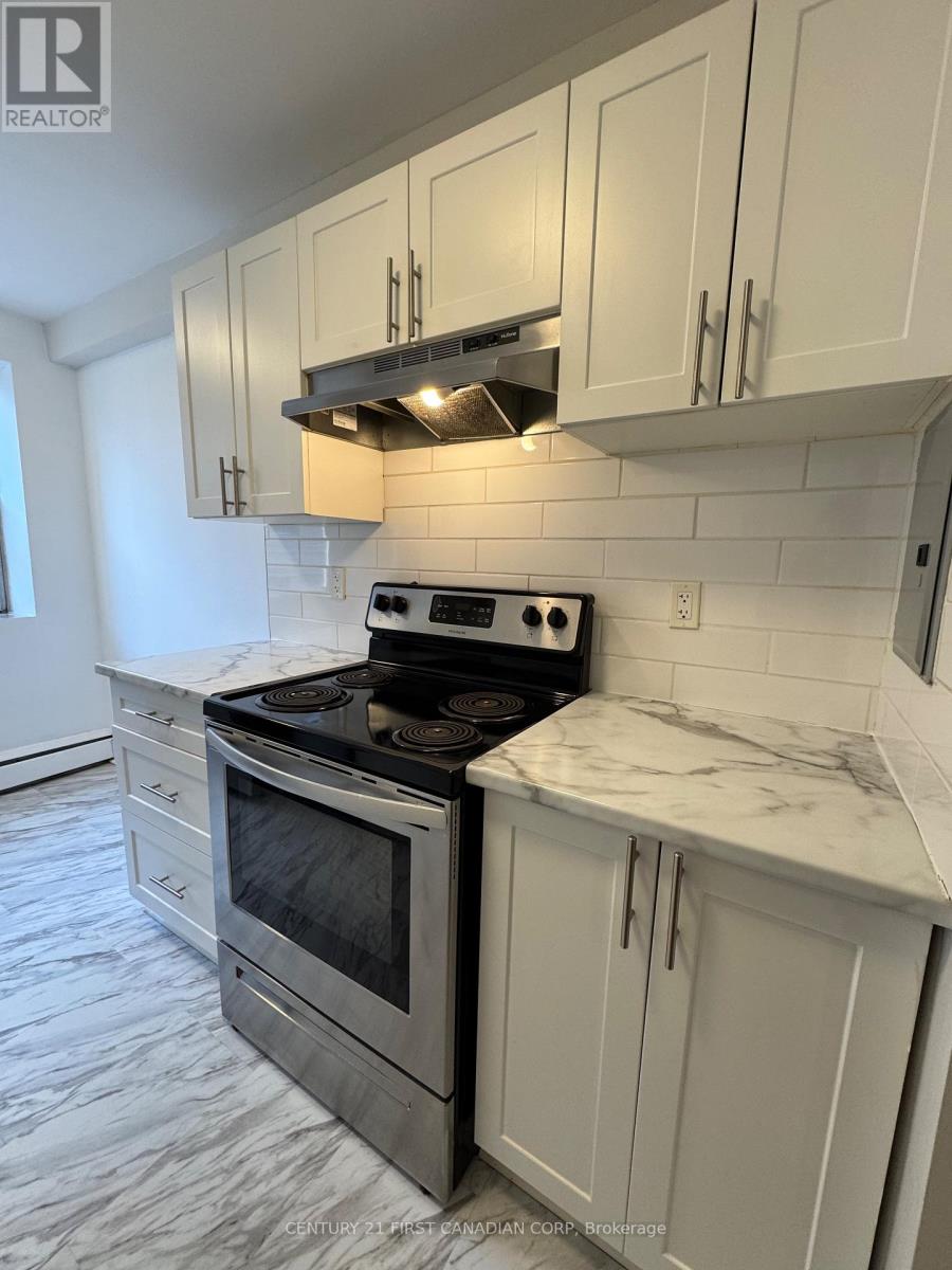 317 - 75 High Street, London South, Ontario  N6C 4J8 - Photo 4 - X12741076