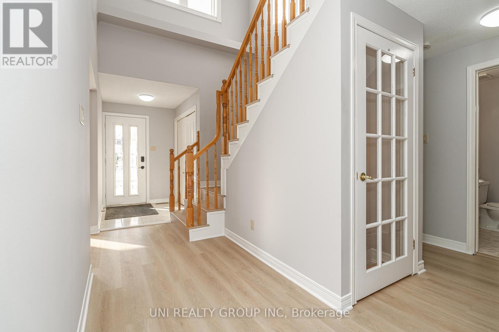 5 Dalecroft Crescent, Ottawa, Ontario  K2G 5H9 - Photo 12 - X12741082