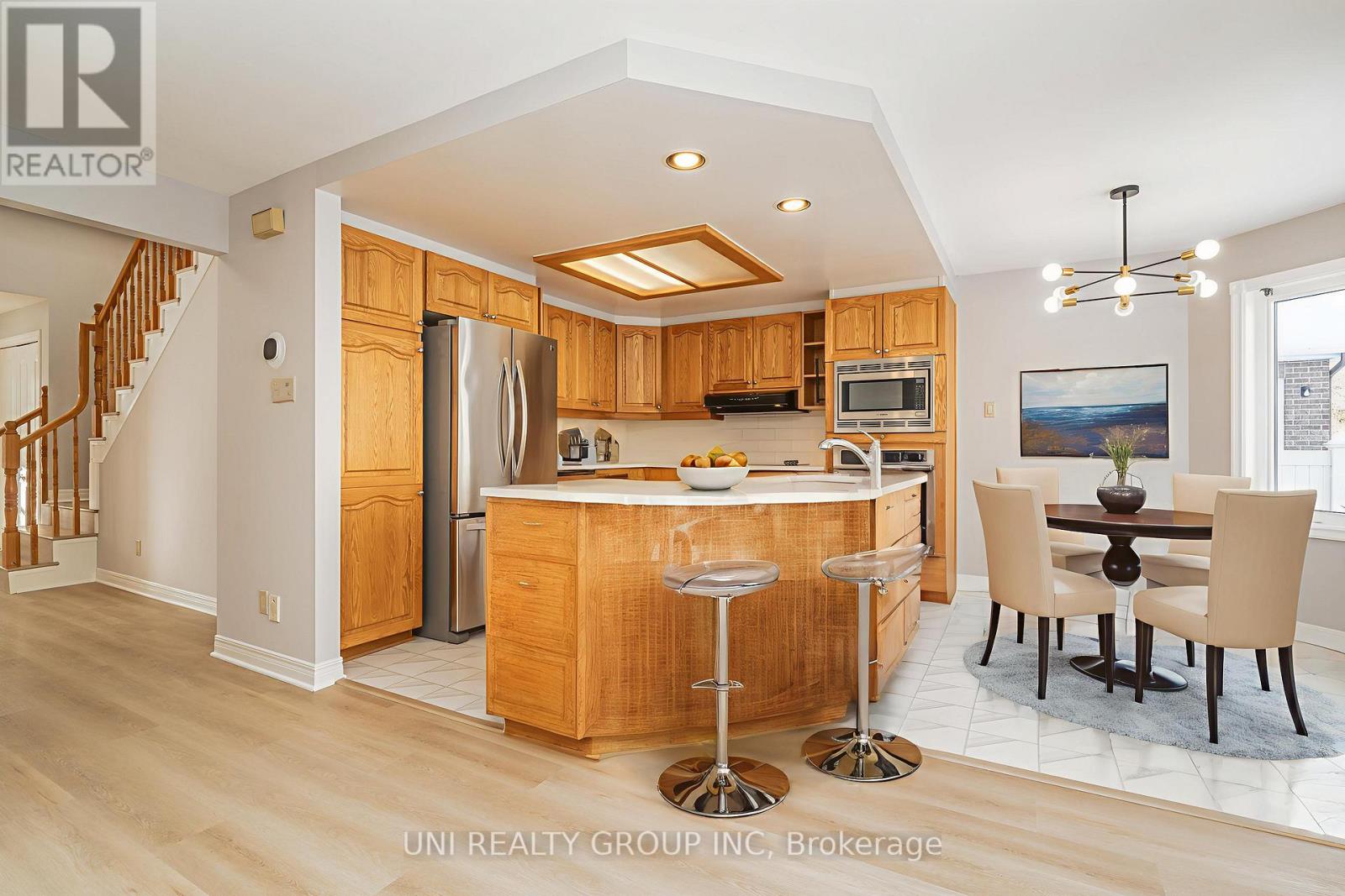 5 Dalecroft Crescent, Ottawa, Ontario  K2G 5H9 - Photo 18 - X12741082