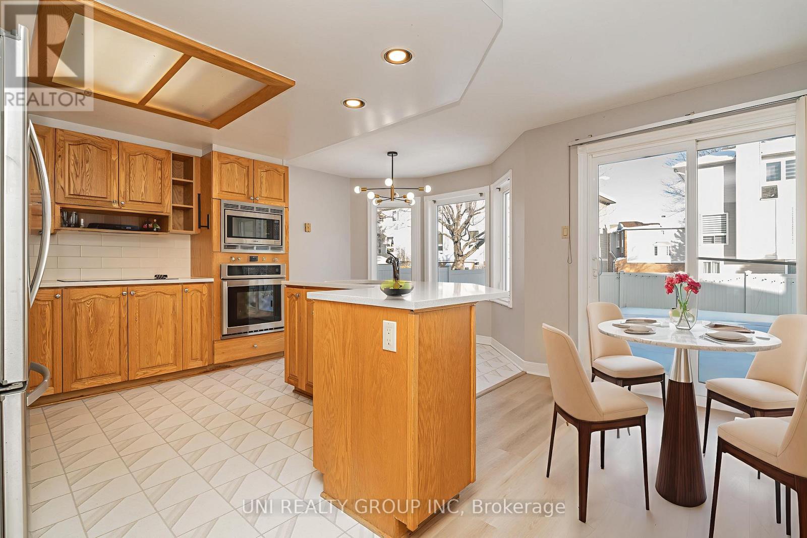 5 Dalecroft Crescent, Ottawa, Ontario  K2G 5H9 - Photo 24 - X12741082