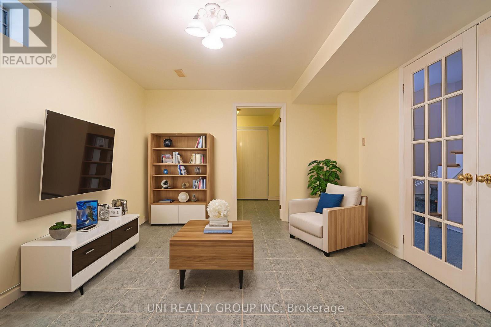 5 Dalecroft Crescent, Ottawa, Ontario  K2G 5H9 - Photo 43 - X12741082