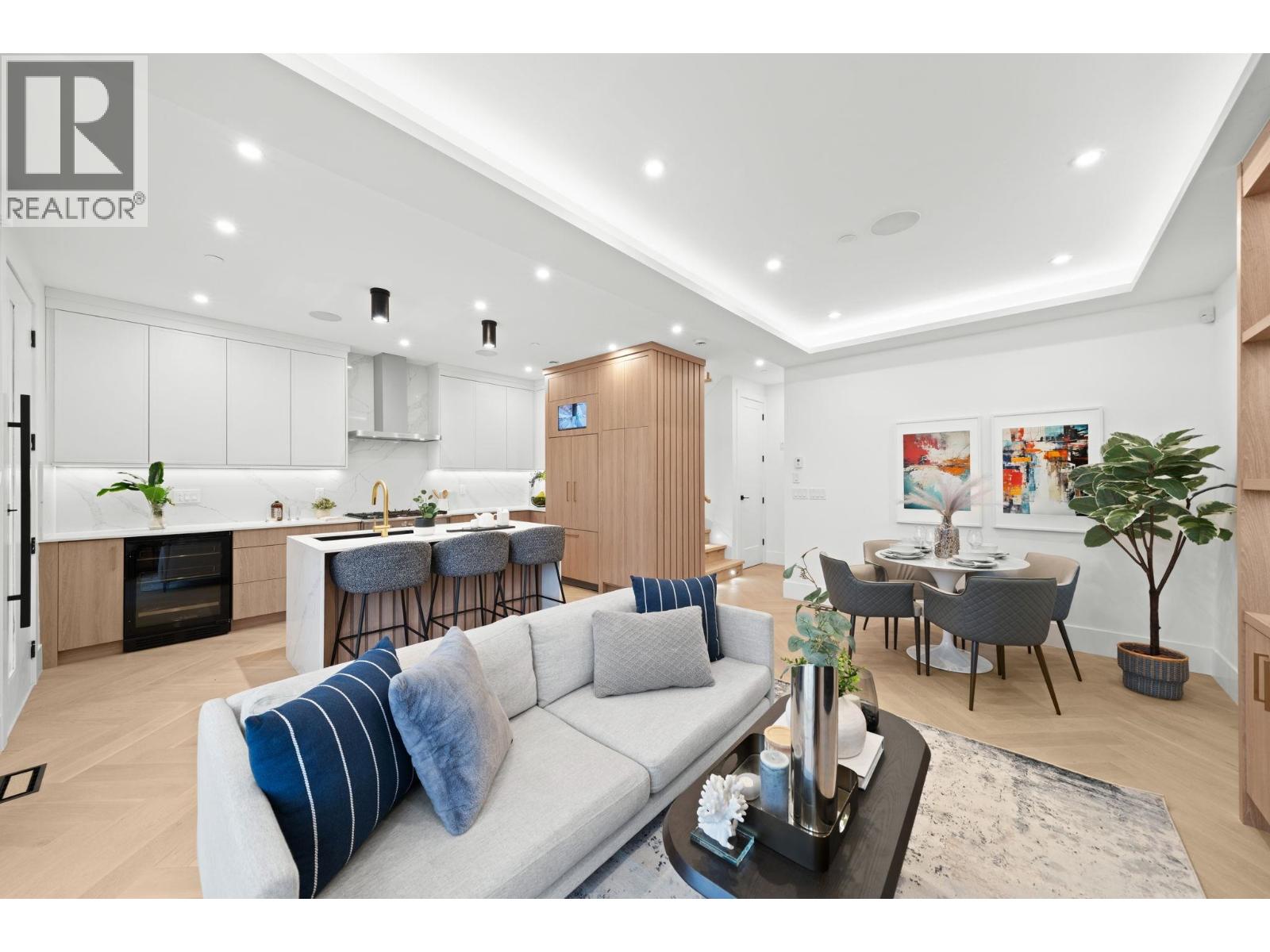 1 1967 E 13th Avenue, Vancouver, British Columbia  V5N 2C3 - Photo 15 - R3084814