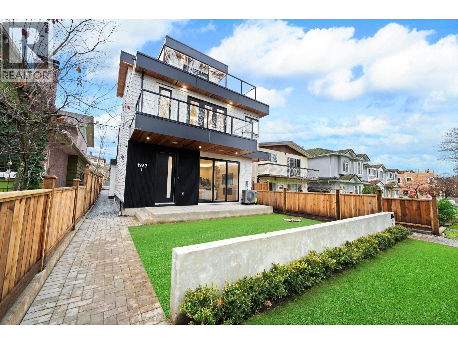 1 1967 E 13th Avenue, Vancouver, British Columbia  V5N 2C3 - Photo 36 - R3084814