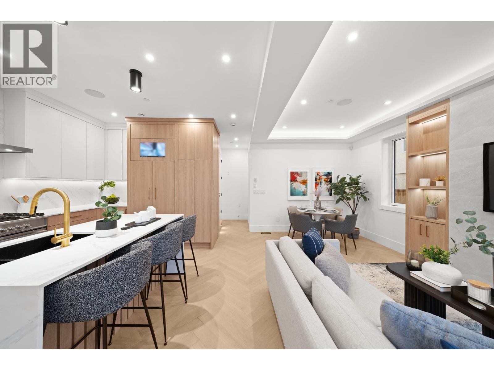 1 1967 E 13th Avenue, Vancouver, British Columbia  V5N 2C3 - Photo 4 - R3084814