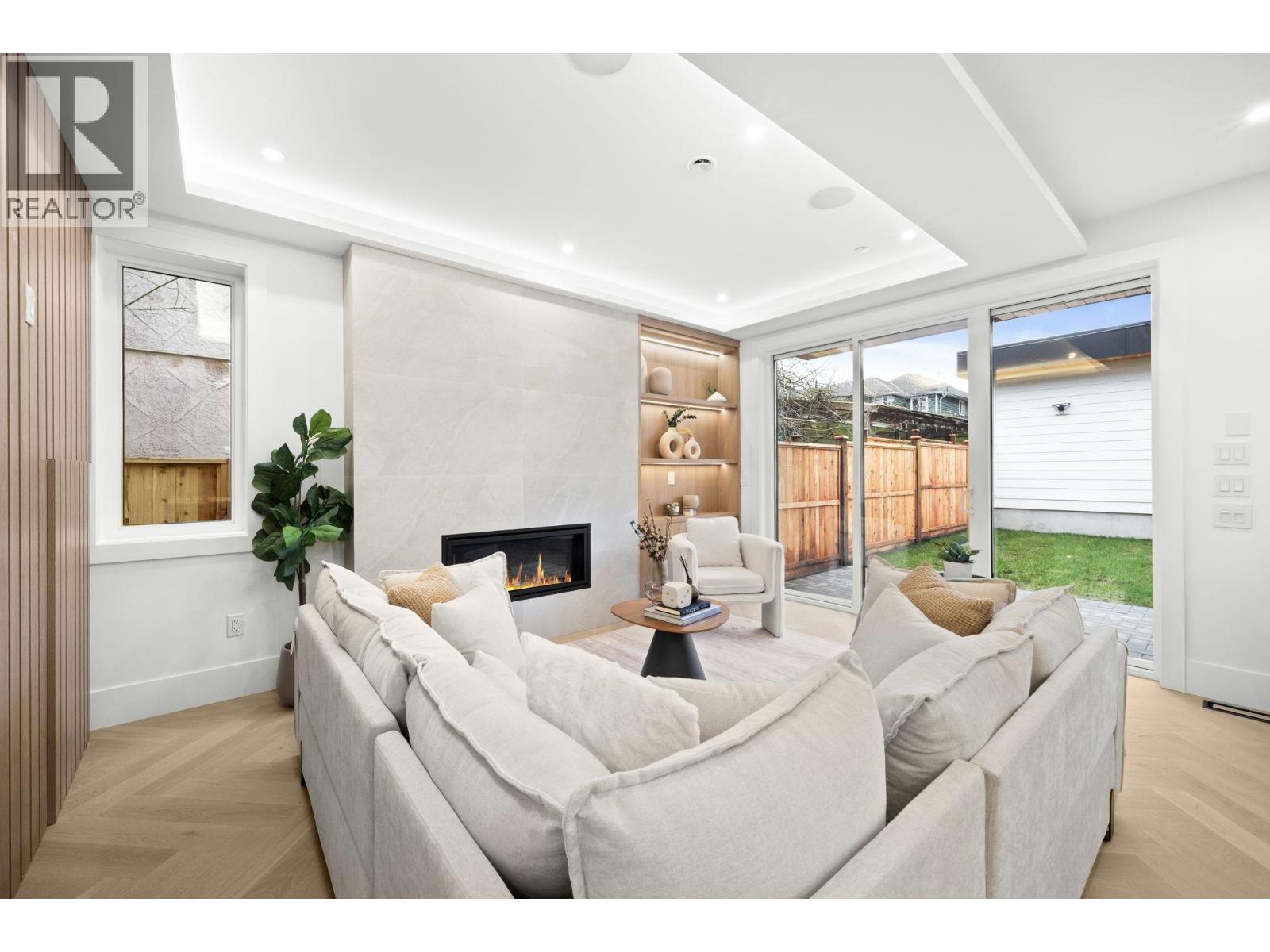 2 1967 E 13th Avenue, Vancouver, British Columbia  V5N 2C3 - Photo 10 - R3084815