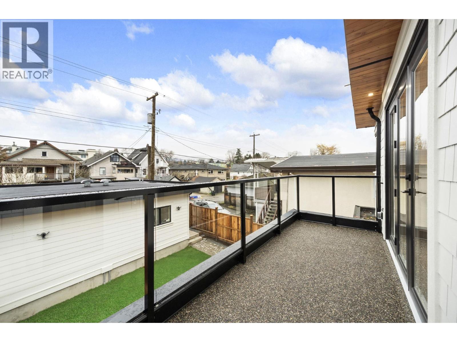 2 1967 E 13th Avenue, Vancouver, British Columbia  V5N 2C3 - Photo 19 - R3084815