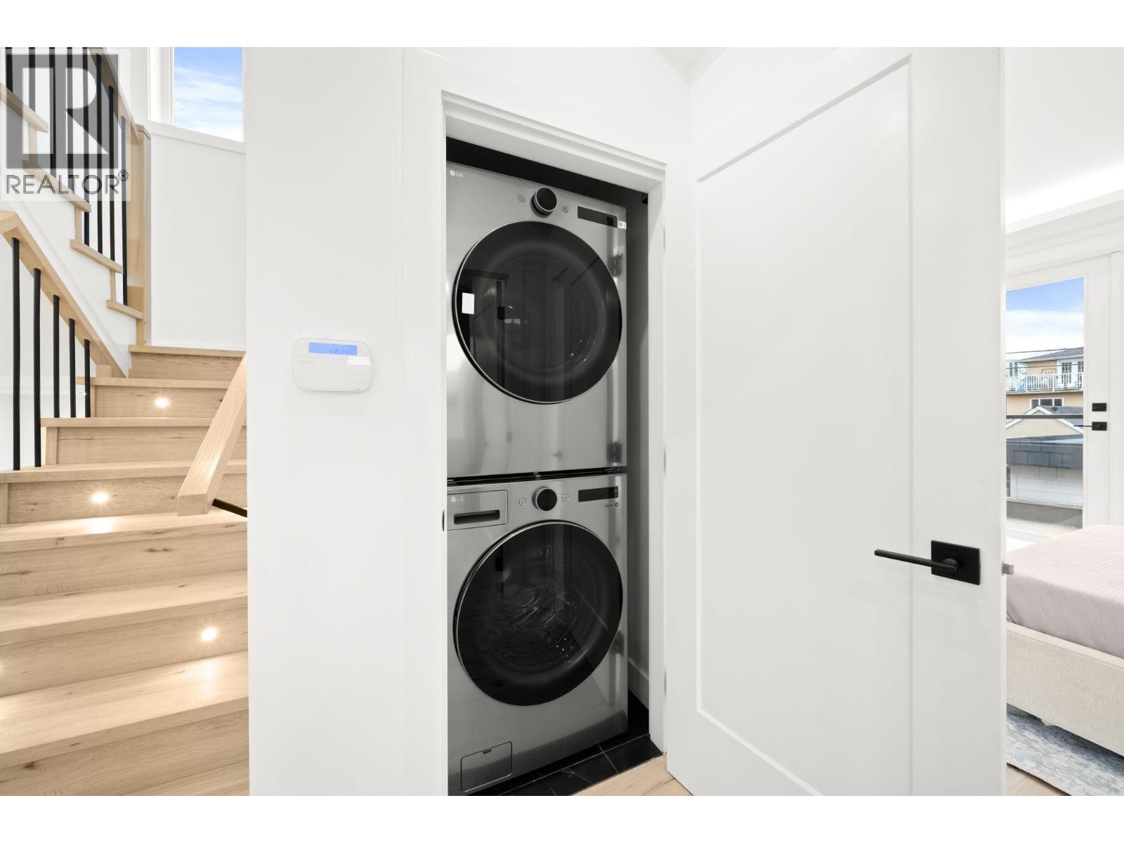 2 1967 E 13th Avenue, Vancouver, British Columbia  V5N 2C3 - Photo 24 - R3084815