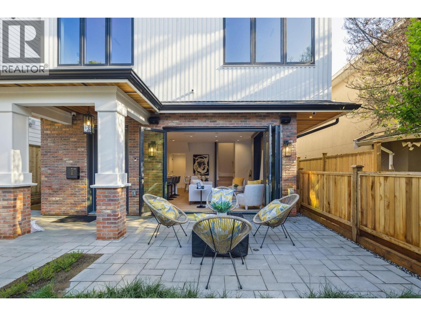 #1 2244 E 11th Avenue, Vancouver, British Columbia V5N 1Z6 - Photo 31 - R3084819