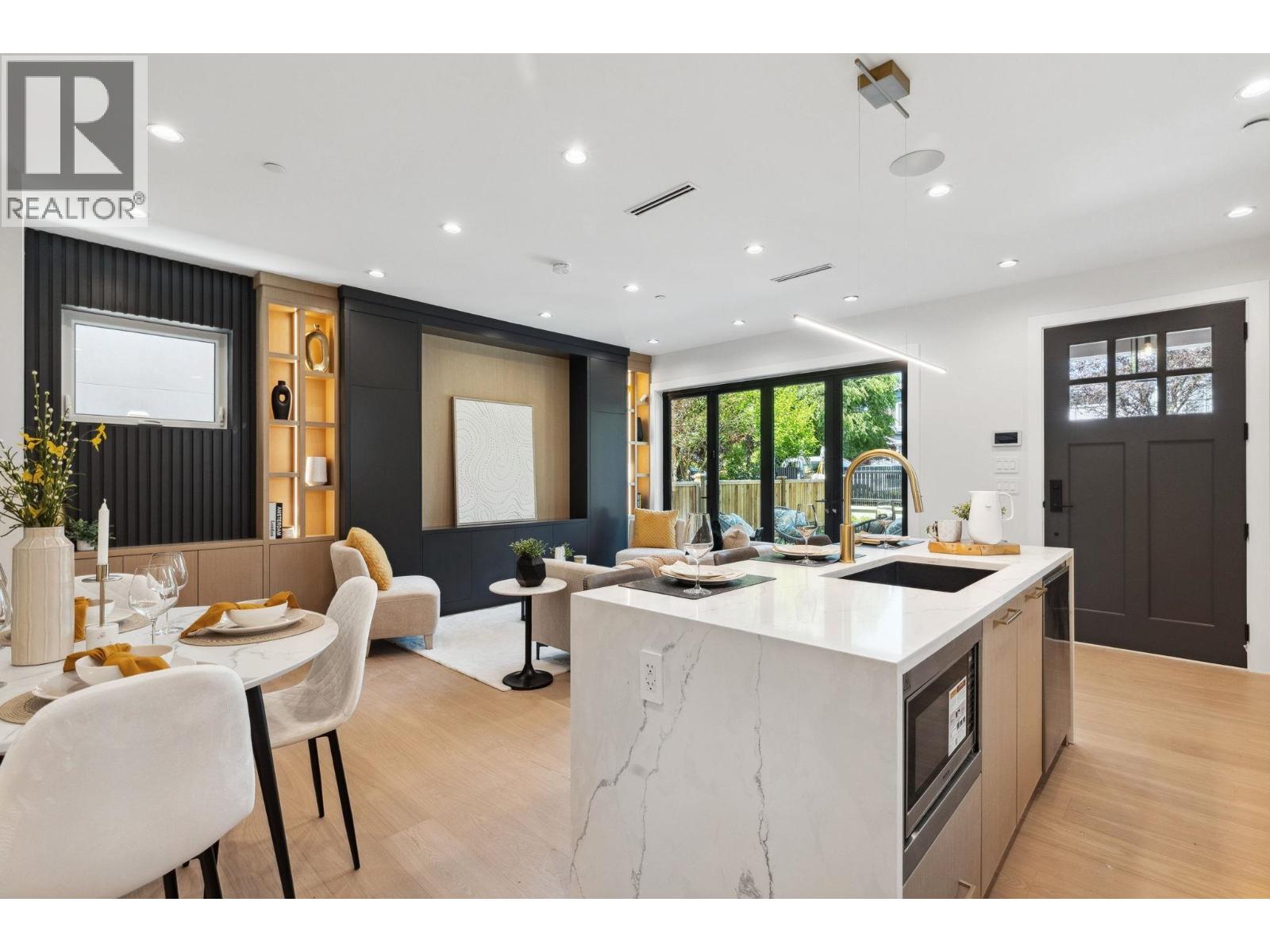 #1 2244 E 11th Avenue, Vancouver, British Columbia V5N 1Z6 - Photo 7 - R3084819