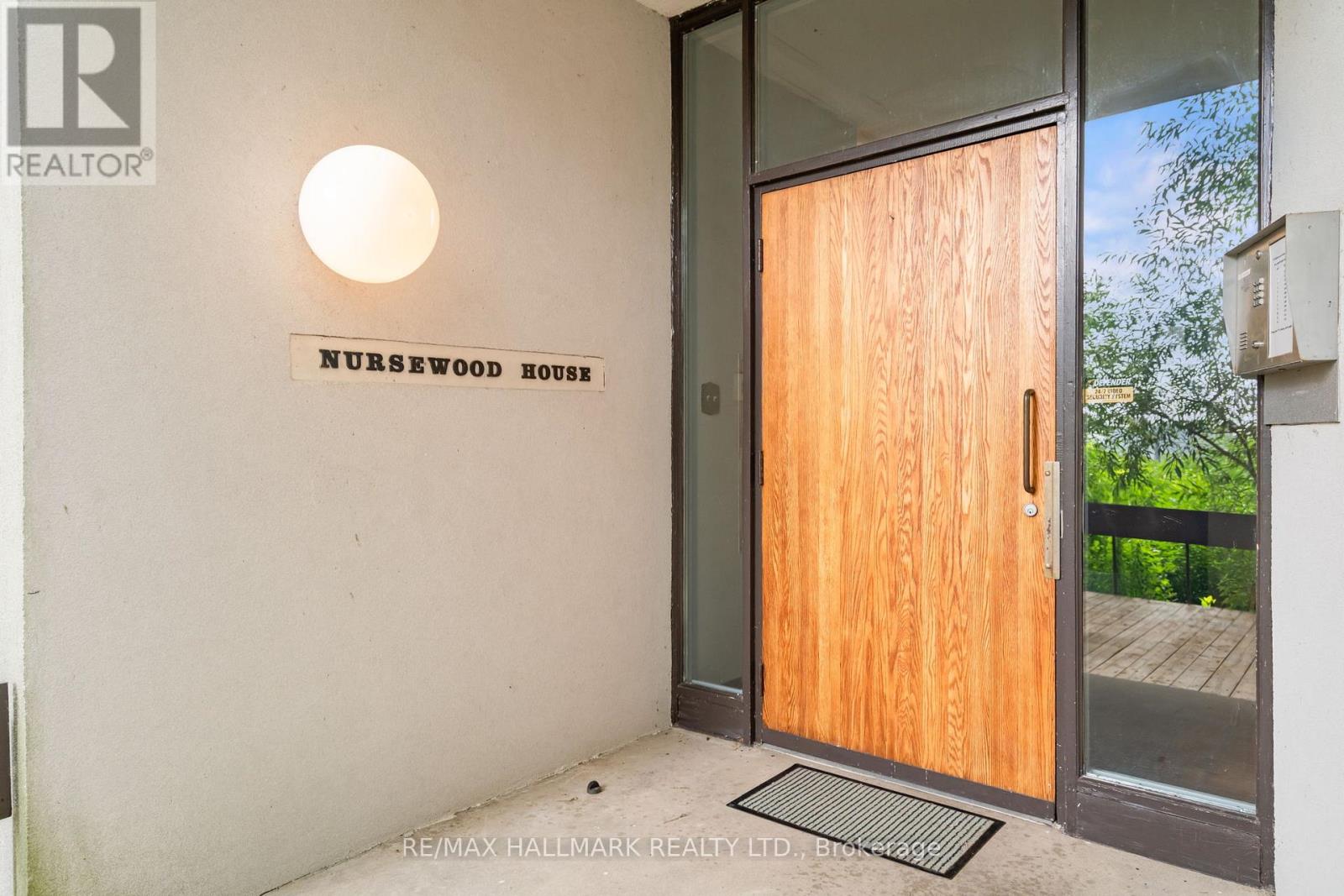 6 - 2 Nursewood Road, Toronto, Ontario  M4E 3R8 - Photo 2 - E12741072