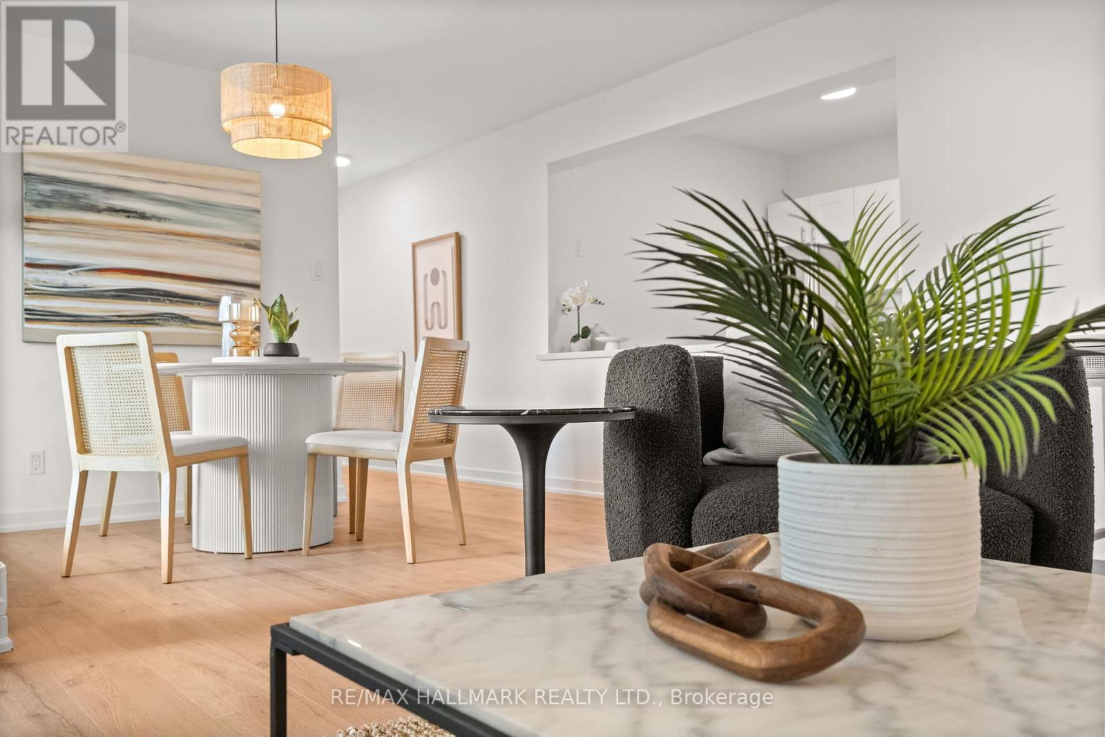 6 - 2 Nursewood Road, Toronto, Ontario  M4E 3R8 - Photo 35 - E12741072